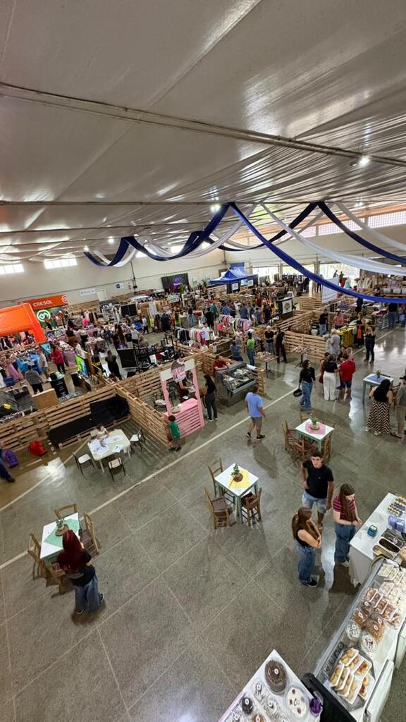 Feira Municipal de Águas Frias supera expectativas e fortalece economia local