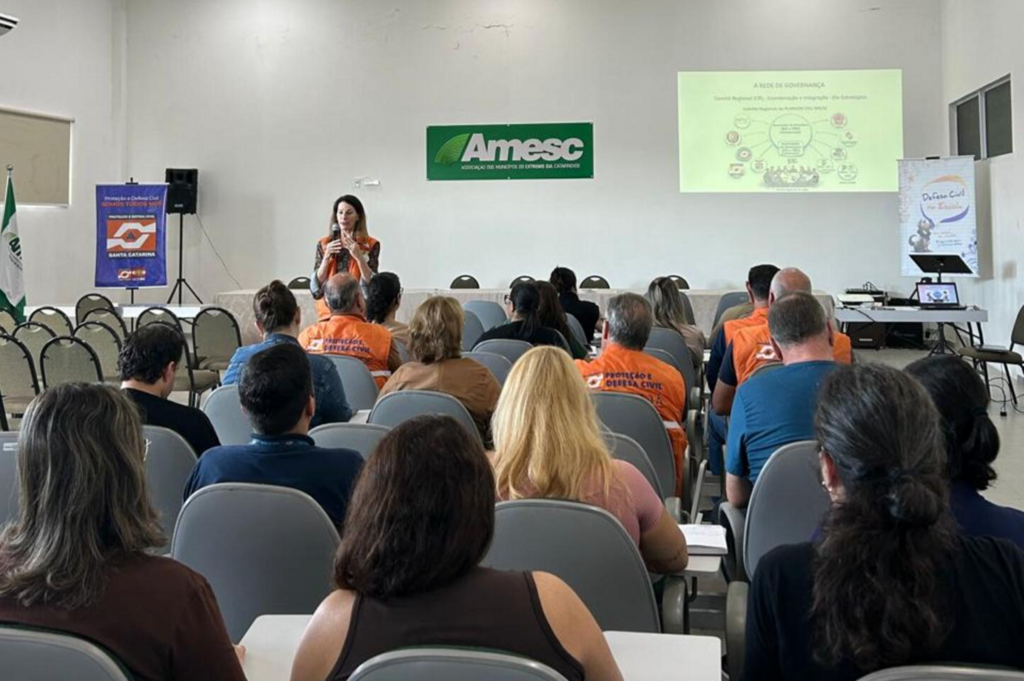 AMESC PROMOVE DEBATE SOBRE SEGURANÇA ESCOLAR E PREVENÇÃO DE RISCOS