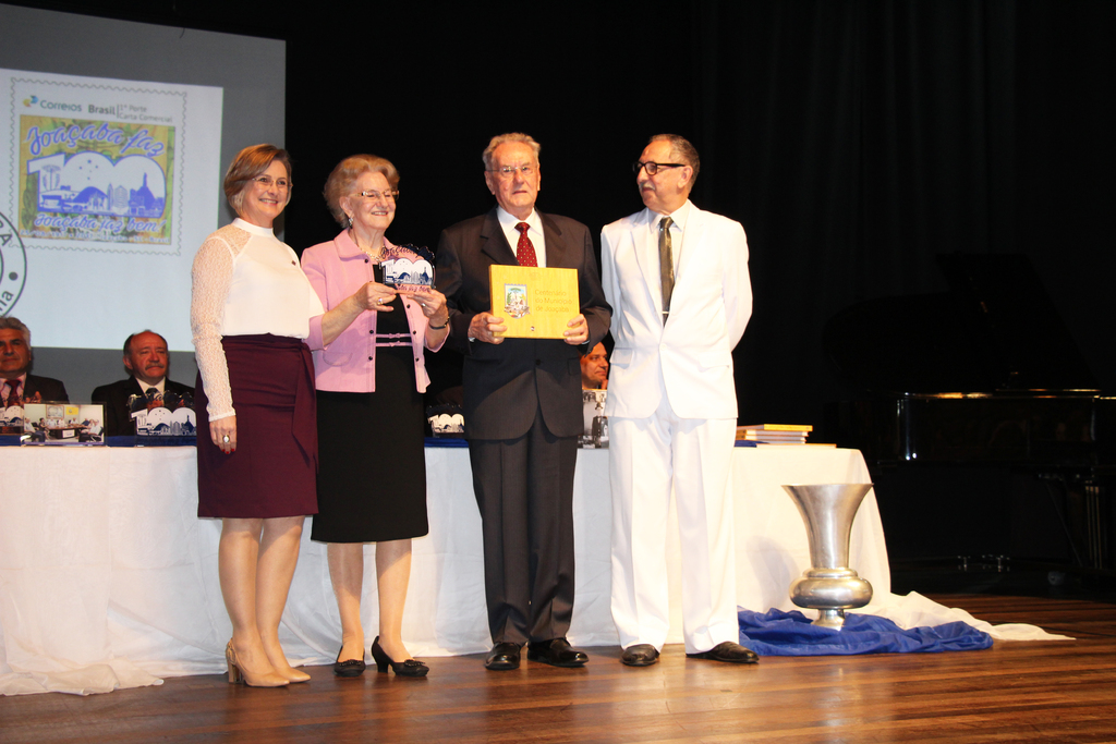 O TEATRO DE JOAÇABA – Orgulho de Todos