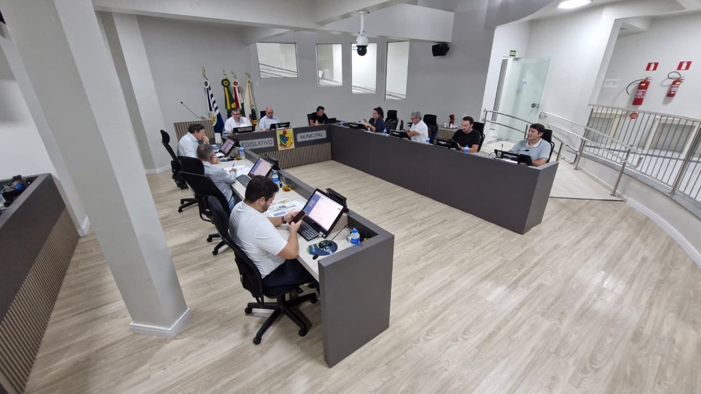 Sessão da Câmara de Capinzal evidencia projetos, cobranças e ações em benefício da população