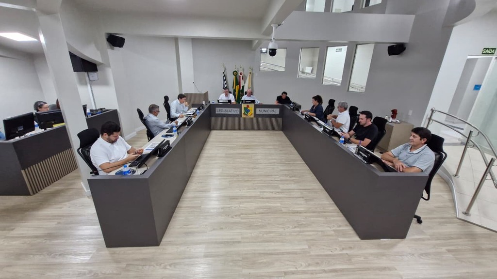 Sessão da Câmara de Capinzal evidencia projetos, cobranças e ações em benefício da população