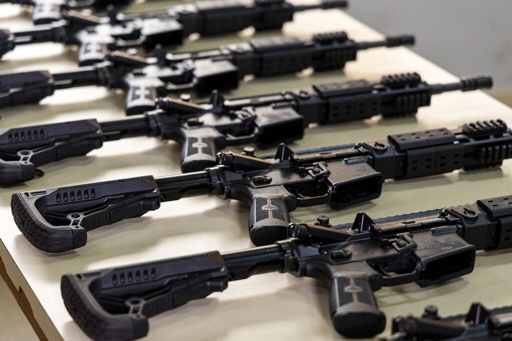 Governo do Estado adquire novos fuzis e Polícia Civil de SC é a primeira do país com equipamento de precisão de padrão internacional