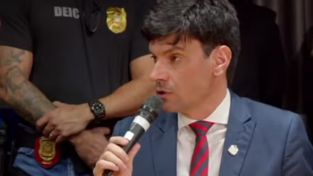 Ex-chefe da Polícia Civil vira alvo de ação por improbidade em ação ligada ao caso Orelha