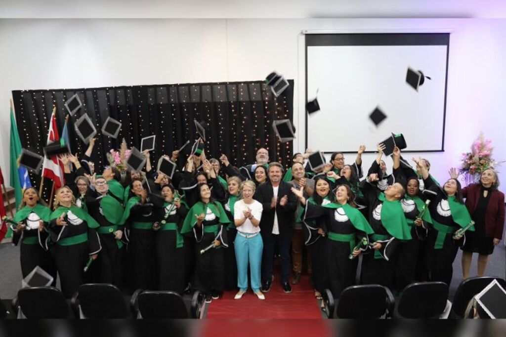 Blumenau forma 40 técnicos de saúde para qualificar atendimento à população