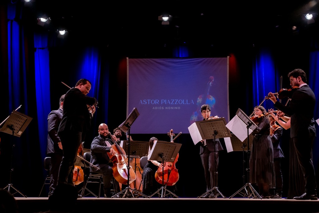Espetáculo gratuito une música e conscientização sobre o autismo no TAC, em Florianópolis