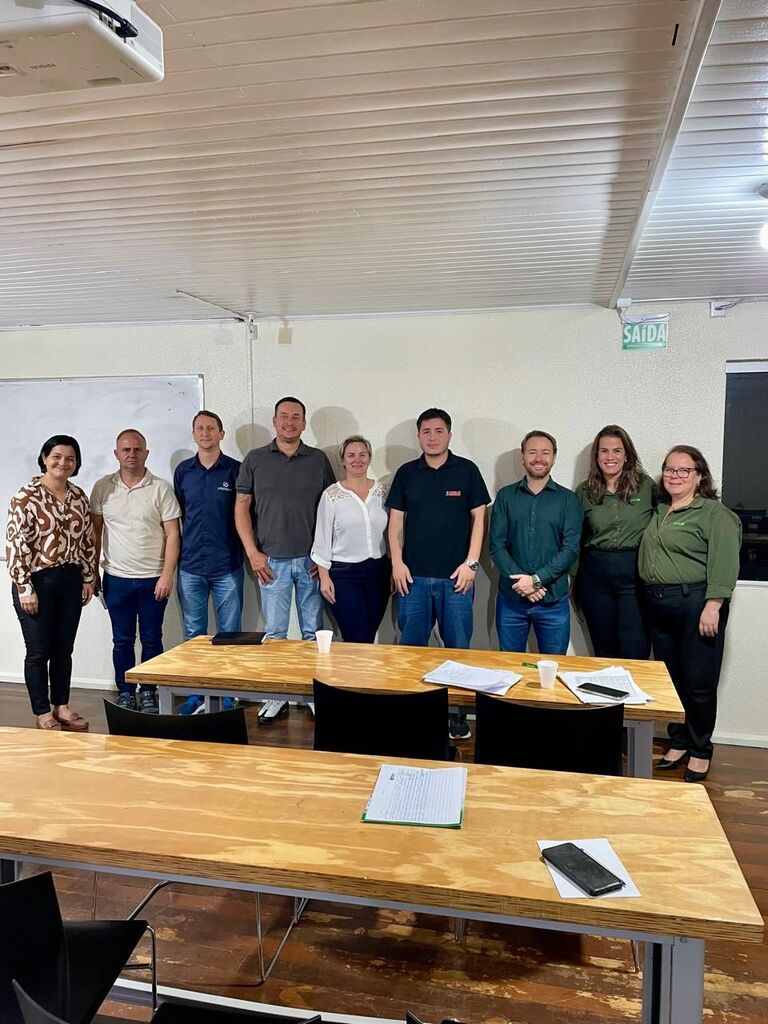 Núcleo Empresarial de Três Barras (NETB) realiza reunião na Secretaria de Desenvolvimento Econômico
