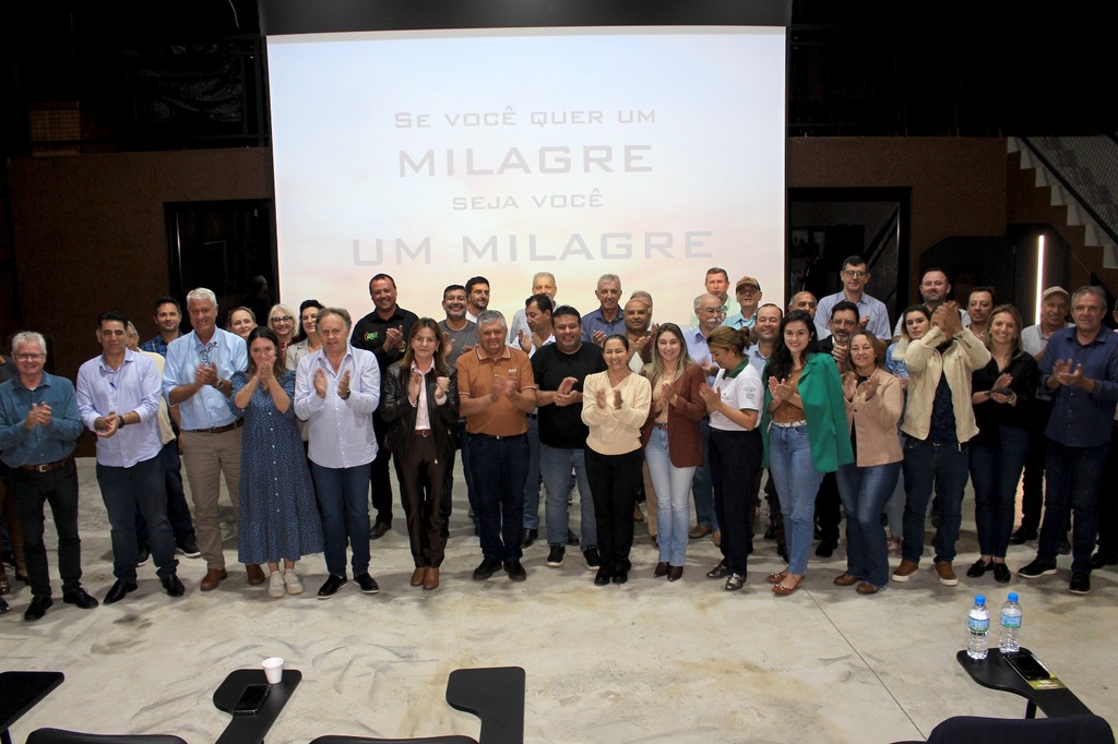 Prefeitos dialogam com Assis Strasser sobre ações estratégicas para a região