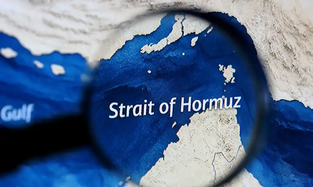 Irã diz que analisa propostas que recebeu dos Estados Unidos