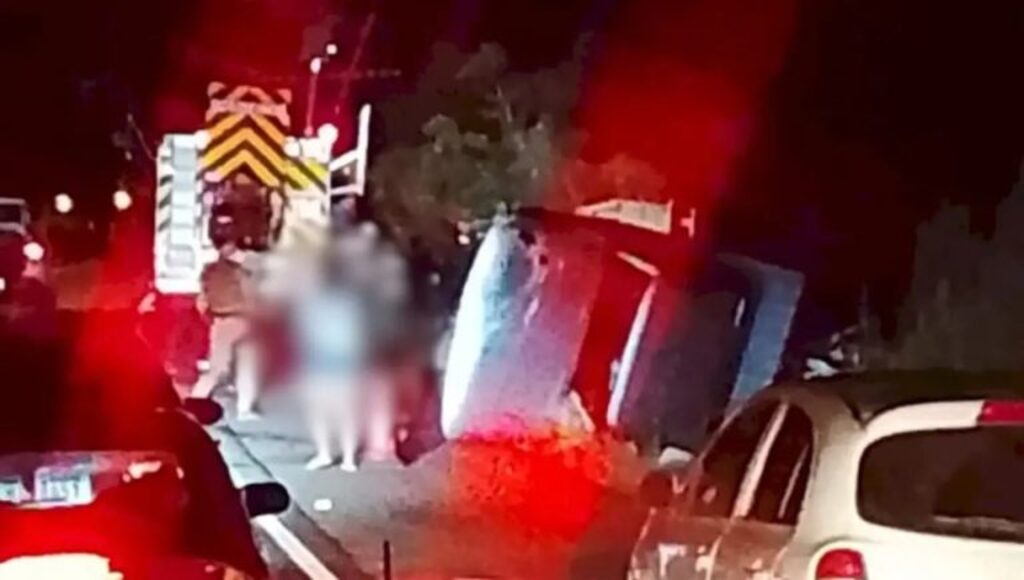 Acidente deixa homem e bebê mortos em Lebon Régis; três pessoas ficaram feridas