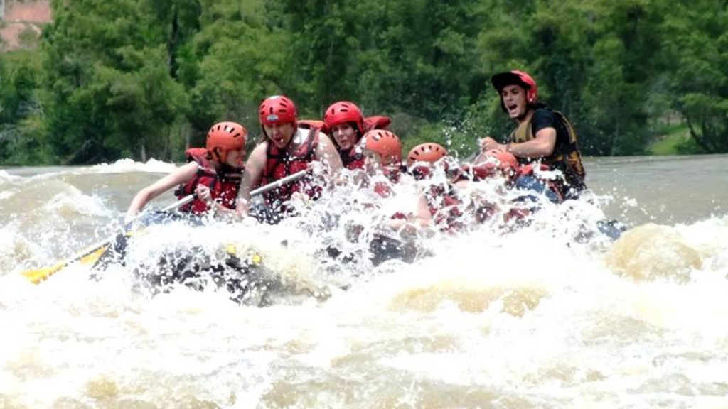 Turismo aquático cresce e ganha destaque em Santa Catarina