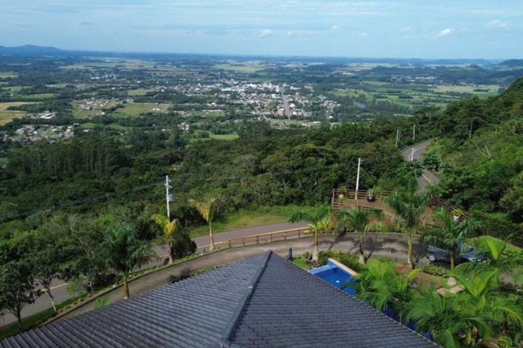 Incentivo do Governo do Estado leva energia trifásica para a Serra do Faxinal