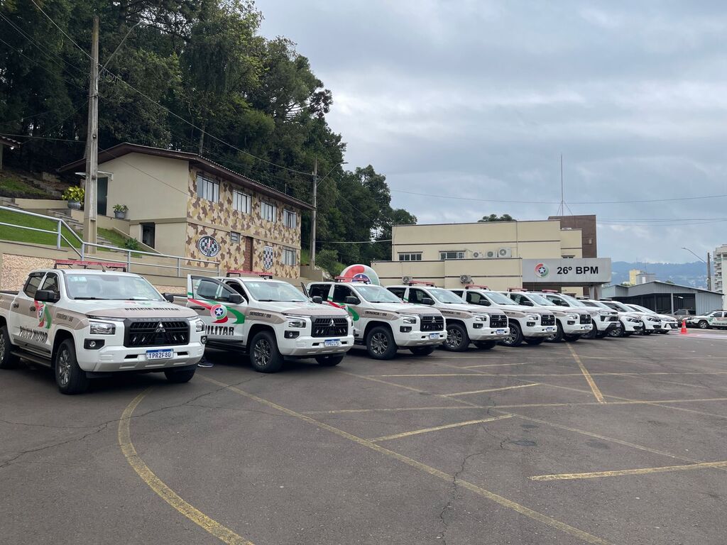 Entrega de novas viaturas e reforço na segurança do Meio-Oeste