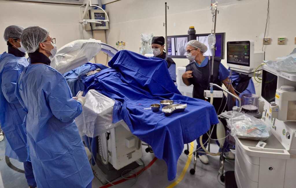 Instituto de Cardiologia de SC celebra aniversário com salto de 46% em cirurgias eletivas