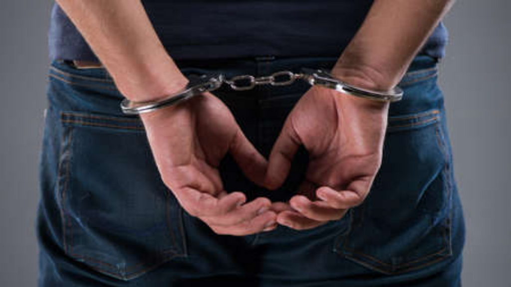 Imagem Reprodução Internet - Invasão de imóvel e briga entre ex-casal terminam com prisão em flagrante em Imbituba