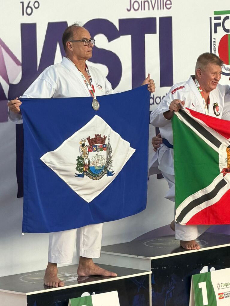 Professor francisquense de 65 anos conquista medalha de prata no JASTI e inspira participação da terceira idade