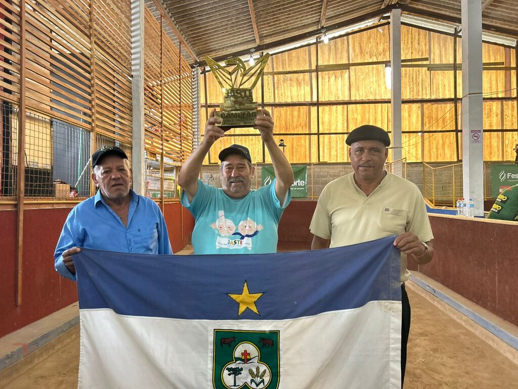 Campos Novos é campeão estadual no JASTI com ouro na bocha e no truco masculino