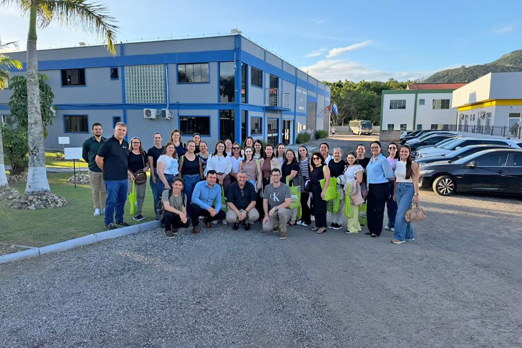 ZORTÉA BUSCA INOVAÇÃO NA EDUCAÇÃO EM VISITA TÉCNICA