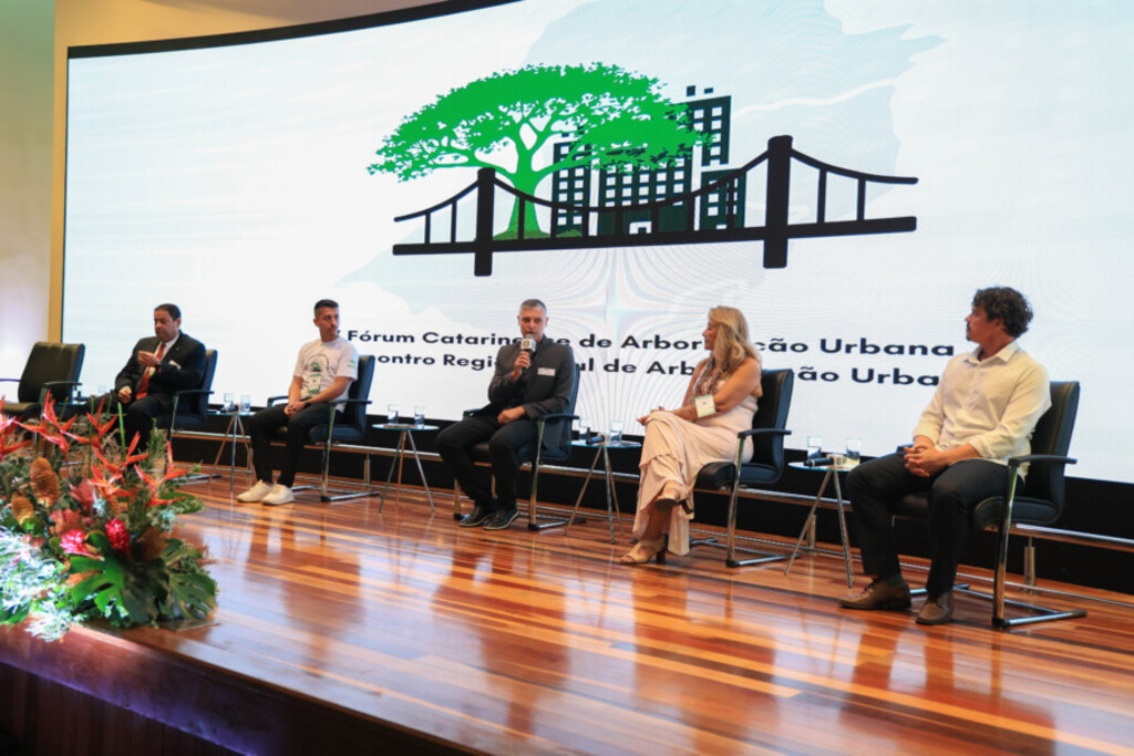 Alesc recebe fórum sobre arborização urbana e debate soluções para cidades mais sustentáveis