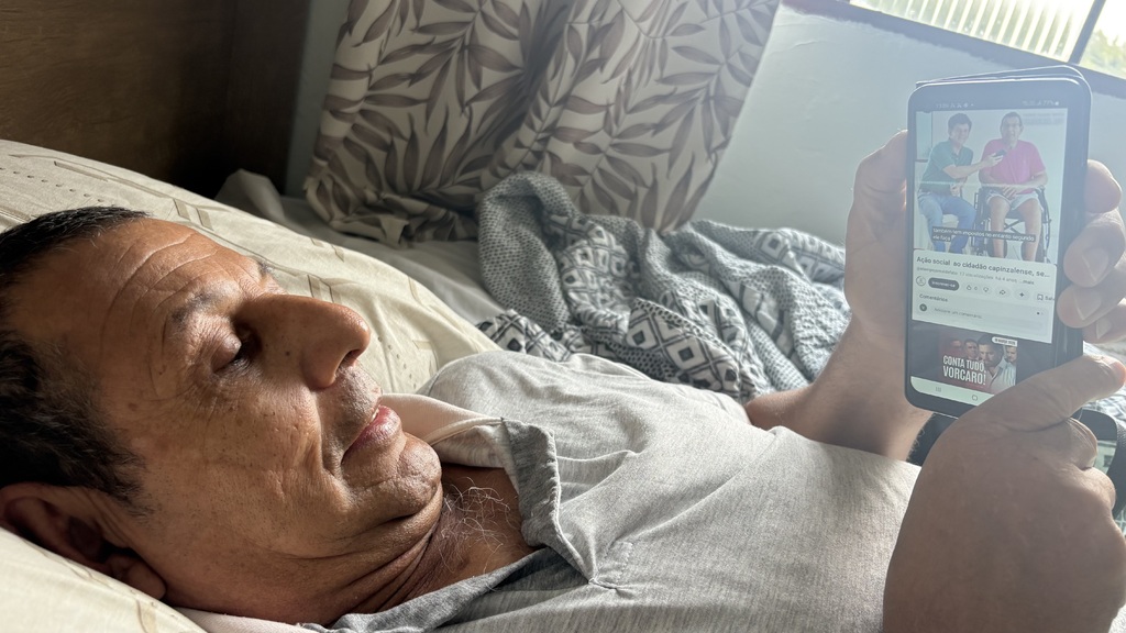 ENTREGA DE CADEIRA DE RODAS GARANTE MAIS DIGNIDADE E ATENDIMENTO HUMANIZADO EM CAPINZAL