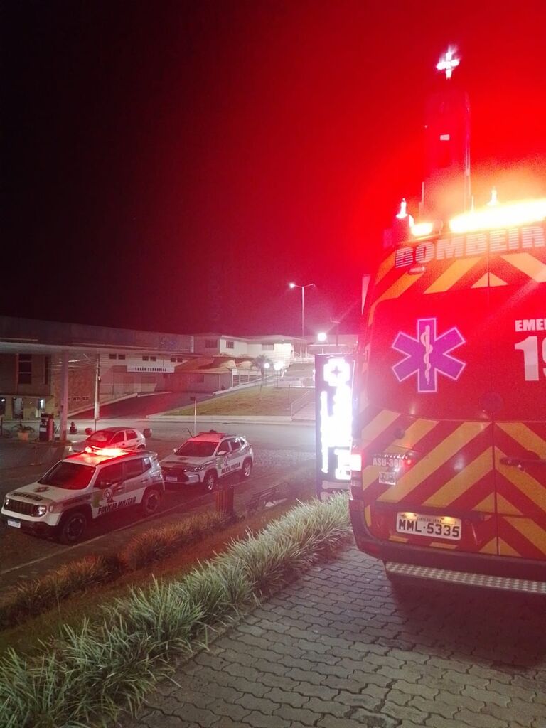 Policial Militar  e homem ficam feridos durante ocorrência em Anita Garibaldi