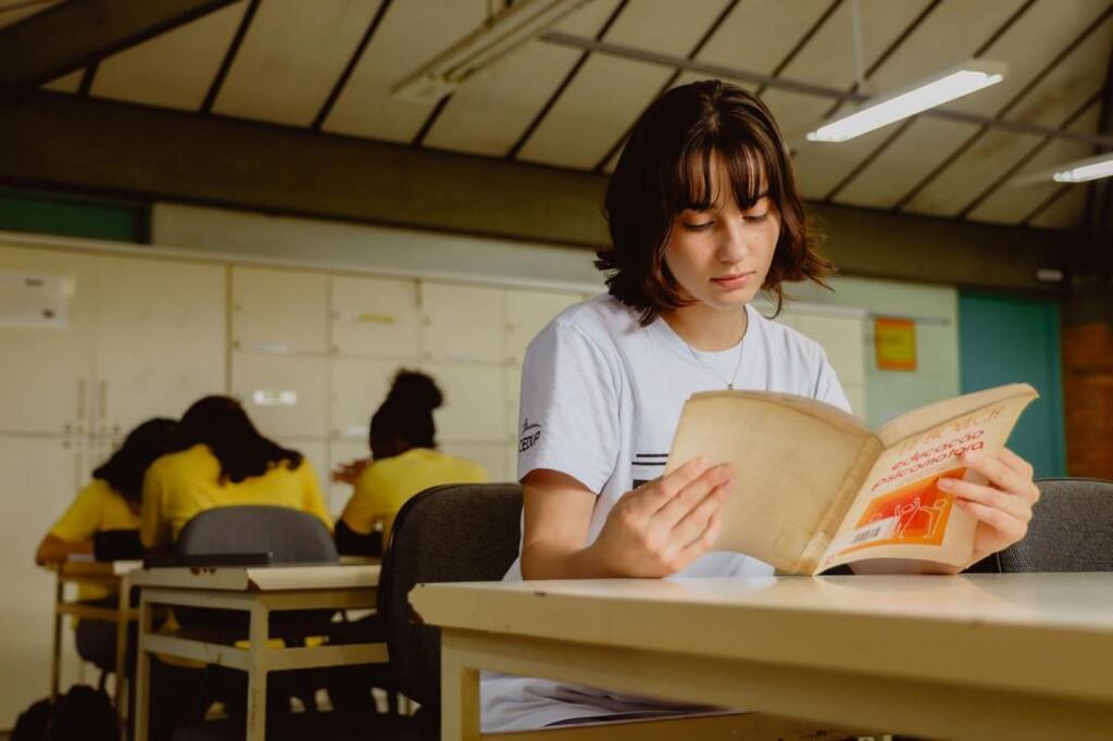 Programas Ensino Técnico Gratuito e Universidade Gratuita ampliam formação e empregabilidade em SC