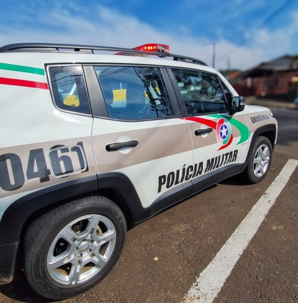 PM cumpre dois mandados de prisão por pensão alimentícia em Joaçaba