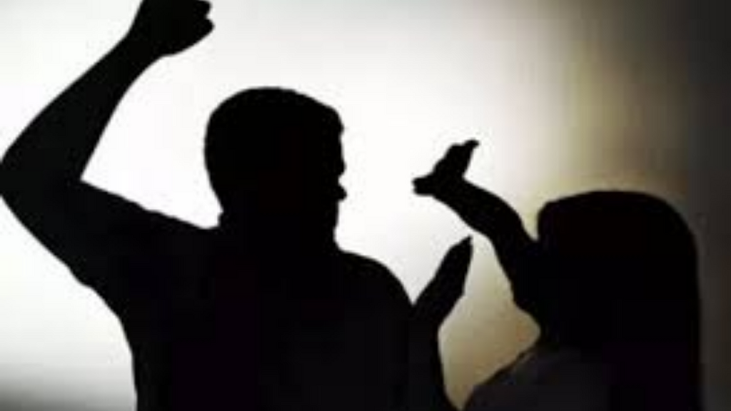 Homem é preso após agredir companheira às margens da BR-101 em Imbituba