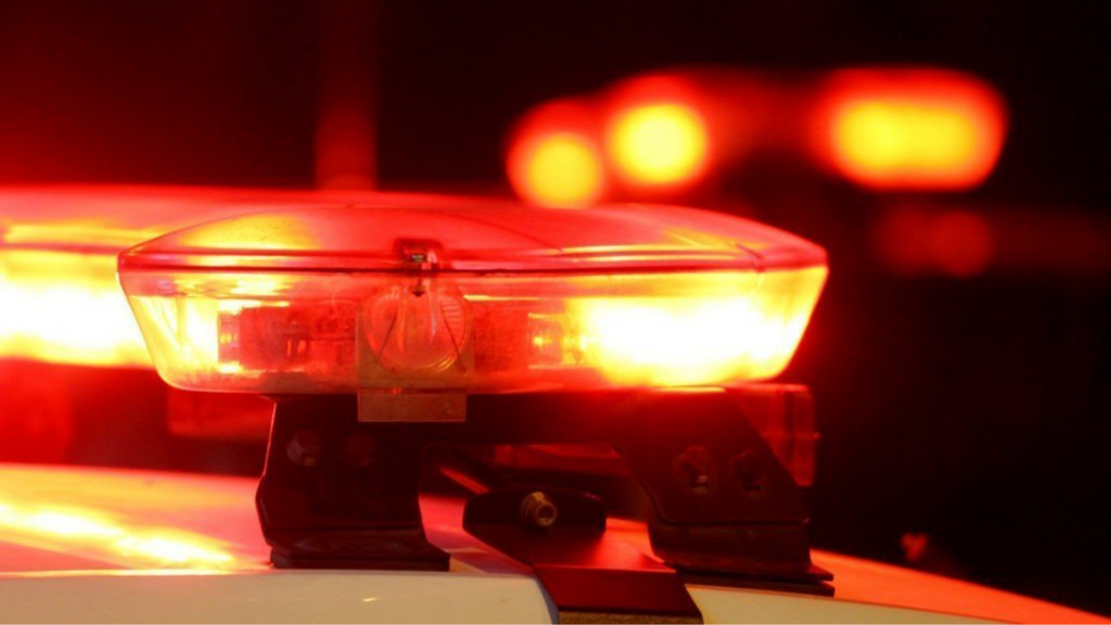 PM prende homem com mandado por tráfico após tentativa de fuga em Imaruí