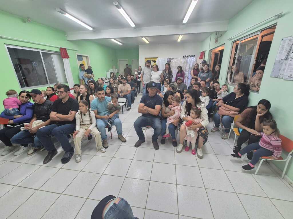 Dia da Família na Escola fortalece vínculo entre comunidade e educação em Bocaina do Sul