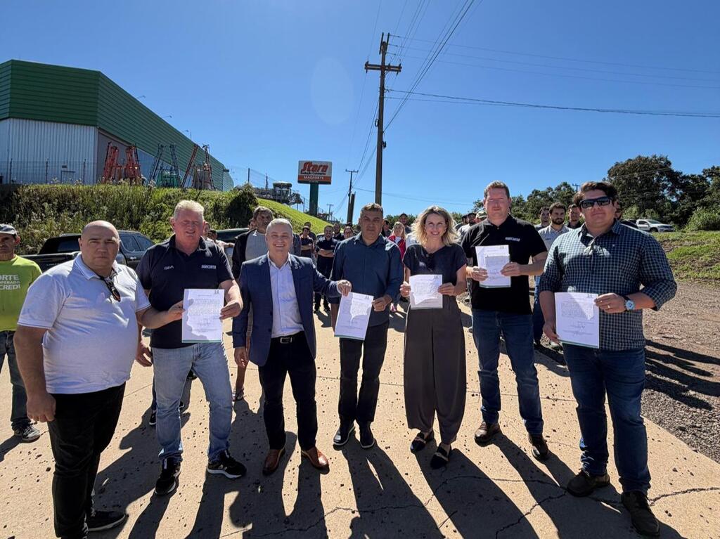 Assinada ordem de serviço para pavimentação da estrada marginal à BR-163