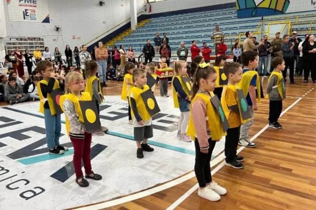 Indaial promove ações do Maio Amarelo para reduzir acidentes de trânsito