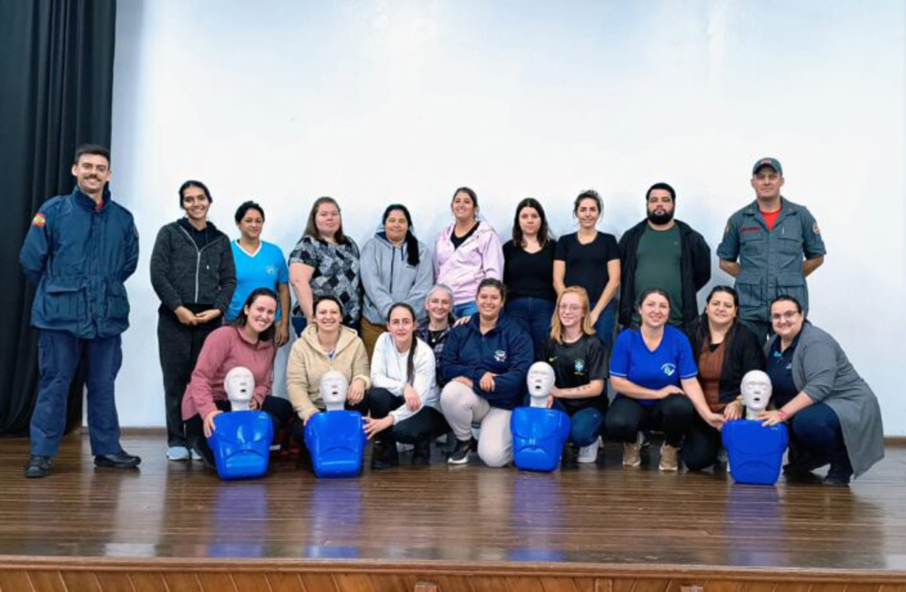Capinzal fortalece red #e de ensino com capacitação em primeiros socorros nas escolas