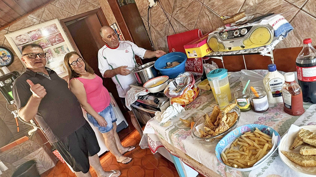 Amizade e boa mesa marcam encontro no Dia do Trabalhador em Capinzal