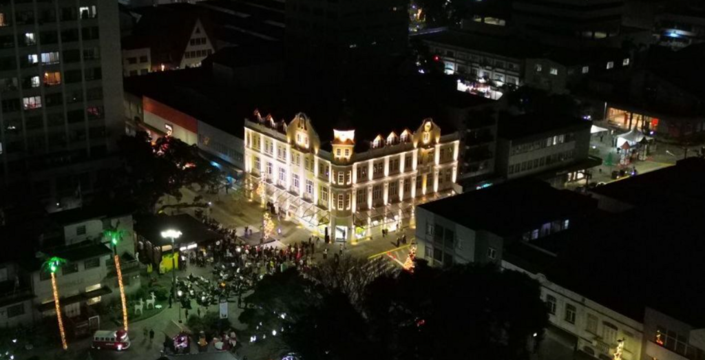 Veja como participar do circuito histórico noturno no Centro de Joinville