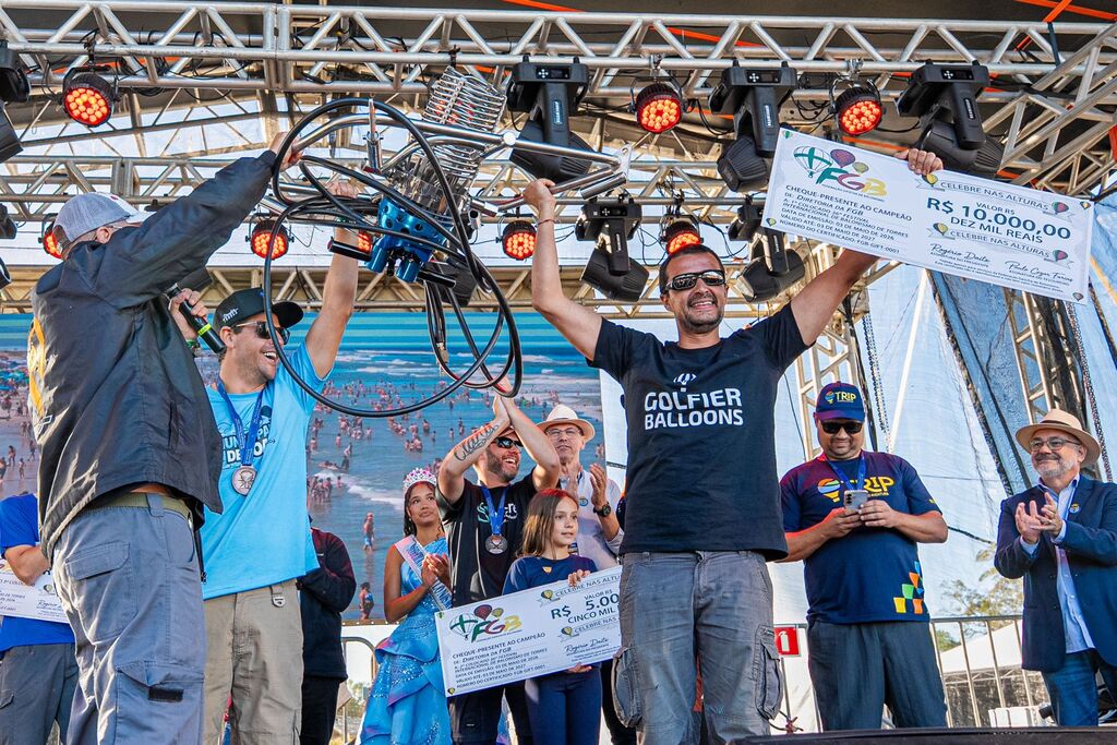 KAIO CHEMIN VENCE O 36º FESTIVAL INTERNACIONAL DE BALONISMO E LEVA R$ 10 MIL E MAÇARICO NA PREMIAÇÃO EM TORRES