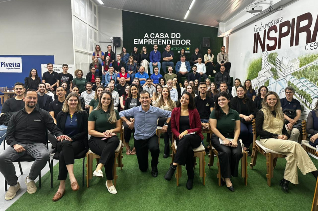 Workshop 'Vender sem vender' reúne empresários e profissionais em manhã de capacitação