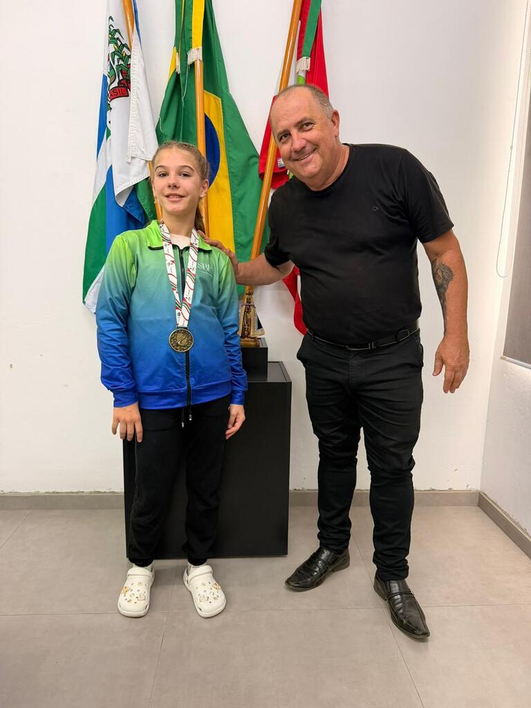 Atleta de Sul Brasil conquista pódio no Campeonato Catarinense de Patinação Artística