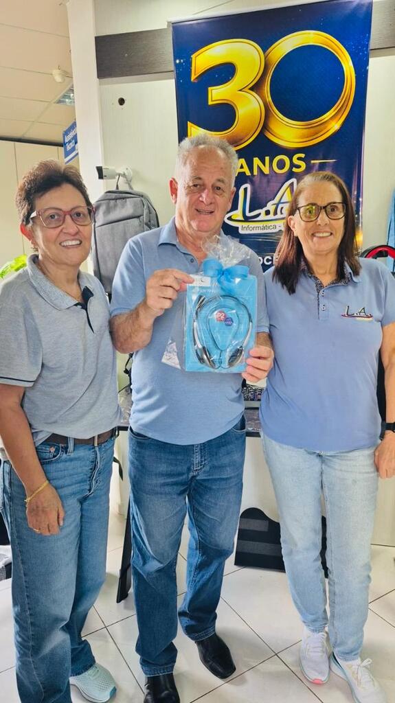 LA INFORMÁTICA 30 ANOS CONECTANDO CAPINZAL E REGIÃO AO FUTURO!!!