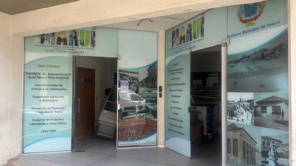 Fornecedores cobram Prefeitura de Imaruí por dívidas após Festa do Senhor dos Passos