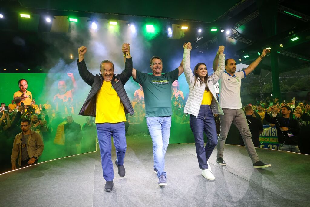 PL lança pré-candidaturas em Florianópolis e reúne mais de 5 mil pessoas em ato histórico