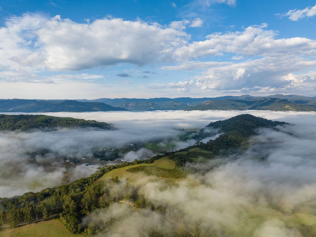 Santa Catarina registra geadas e temperaturas negativas e frio permanece no início desta semana