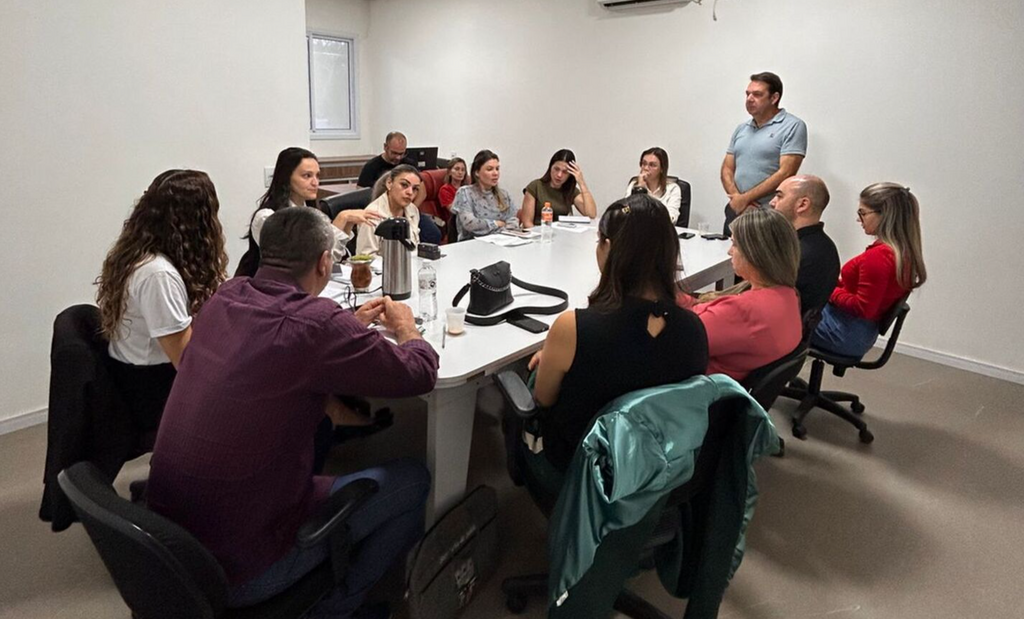 CIR ITINERANTE FORTALECE UNIÃO REGIONAL PELA SAÚDE E DESTACA EXPERIÊNCIA DE SÃO JOÃO DO SUL