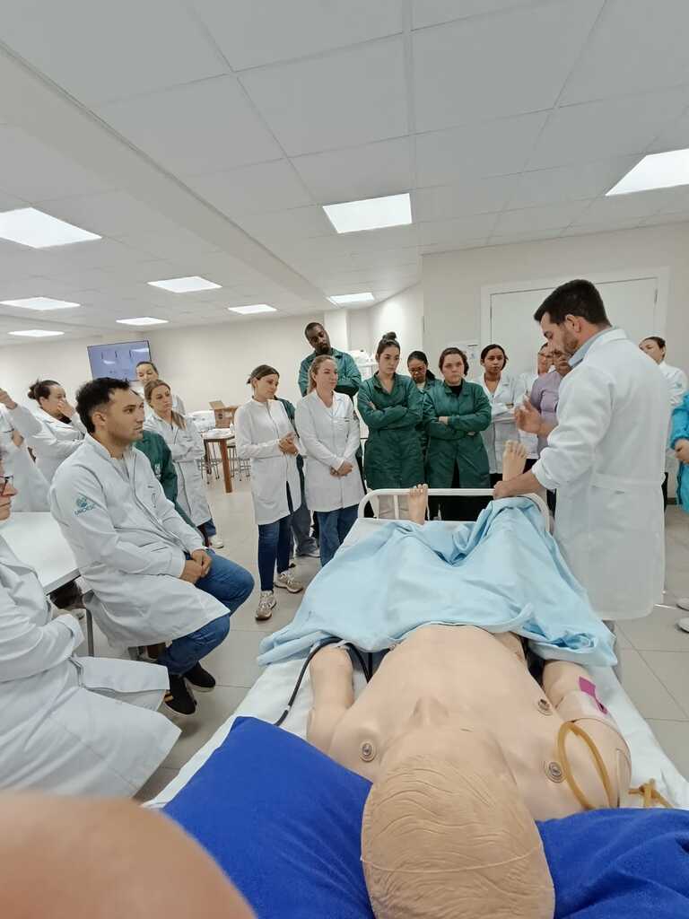 Joaçaba promove capacitação sobre avaliação e manejo do pé diabético para enfermeiros da Atenção Primária