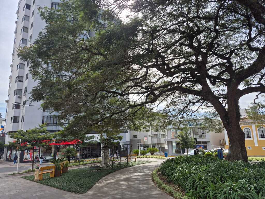 https://suitacdn.cloud-bricks.net/fotos/15870166/file/desktop/13-05-2026_14-20207.jpeg?1778694291