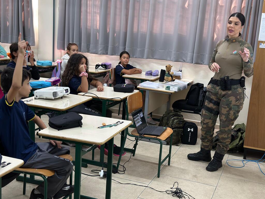 ESCOLA DE ARARANGUÁ DESENVOLVE PROJETO PROA CRIANÇAS- PROGRAMA PROTETOR AMBIENTAL
