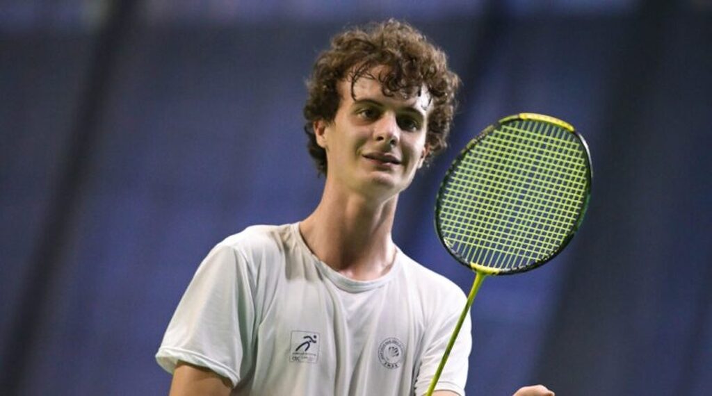 Joaçaba conquista classificação histórica de seis atletas para o Pan-Americano Júnior de Badminton 2026