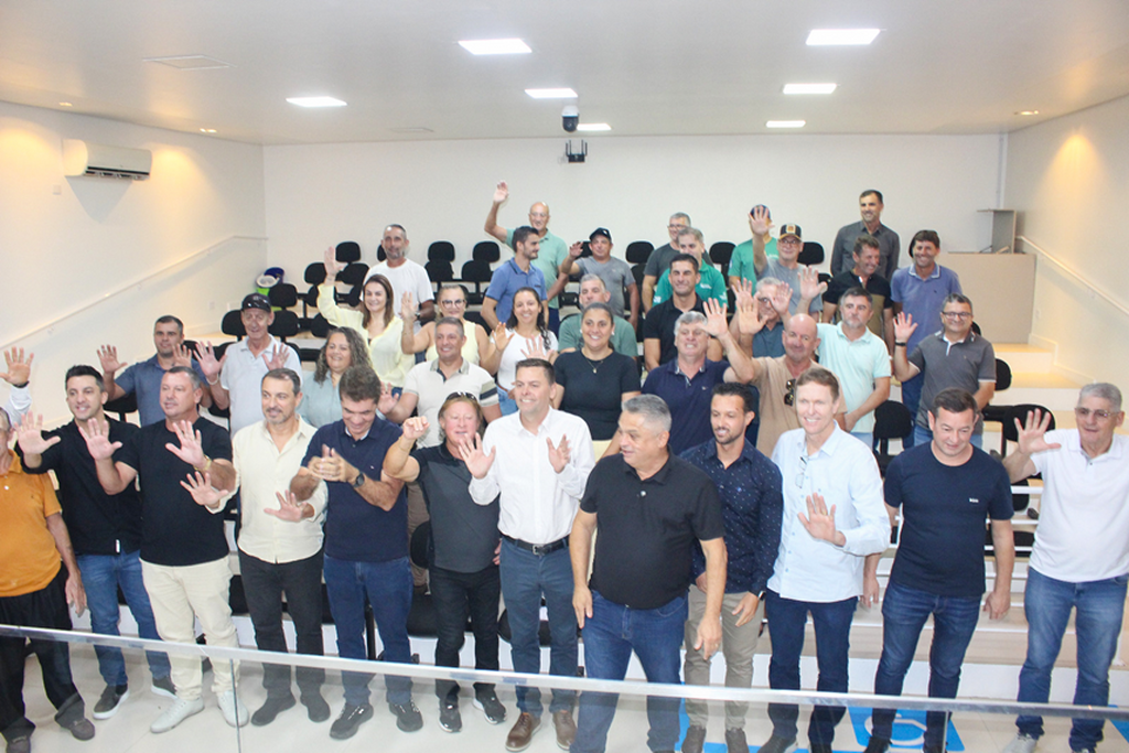 PARTIDOS POLÍTICOS PASSAM A ORGANIZAR SEUS DIRETÓRIOS MUNICIPAIS PARA AS ELEIÇÕES DE OUTUBRO DE 2026