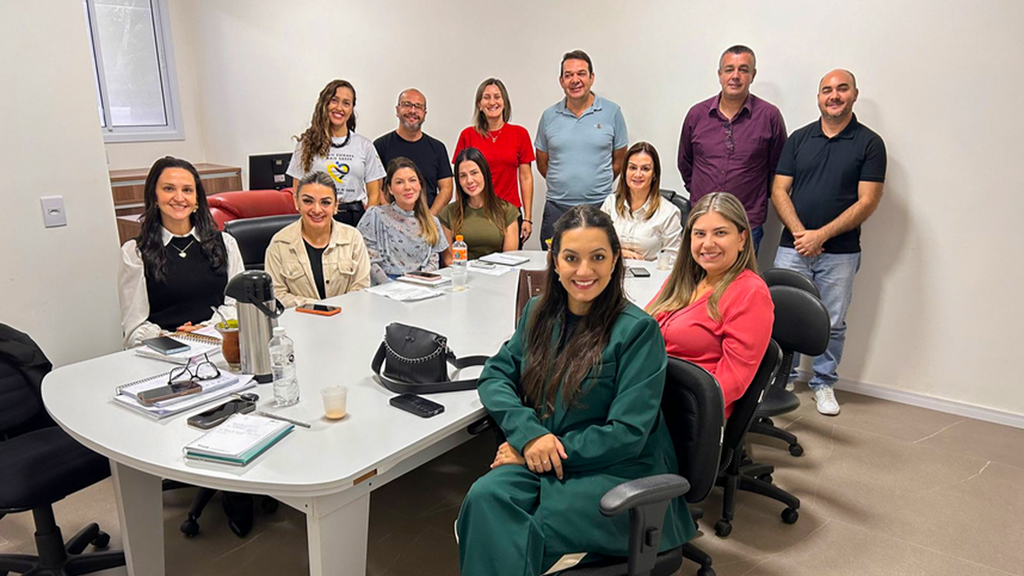 CIR ITINERANTE FORTALECE A UNIÃO REGIONAL PELA SAÚDE E DESTACA A EXPERIÊNCIA DE SÃO JOÃO DO SUL COMO EXEMPLO