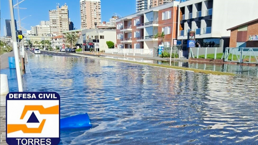 RESSACA MARÍTIMA ATINGIU O LITORAL SUL DE SANTA CATARINA E O LITORAL NORTE DO RIO GRANDE DO SUL