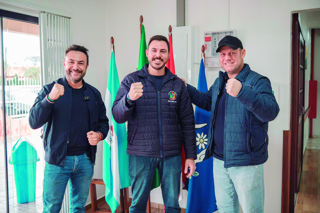 Deputado Marcius Machado destina R$ 45 mil para climatização da APAE de Otacílio Costa